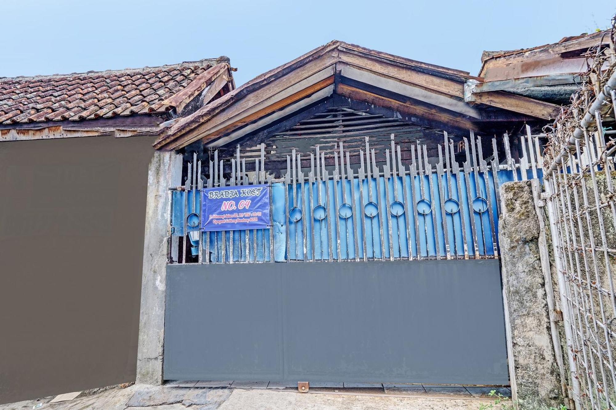מלון בנדונג Oyo Life 92709 Kost Teras Cikapundung Syariah מראה חיצוני תמונה