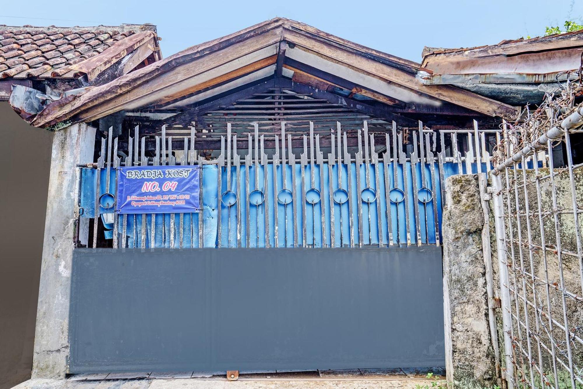 מלון בנדונג Oyo Life 92709 Kost Teras Cikapundung Syariah מראה חיצוני תמונה